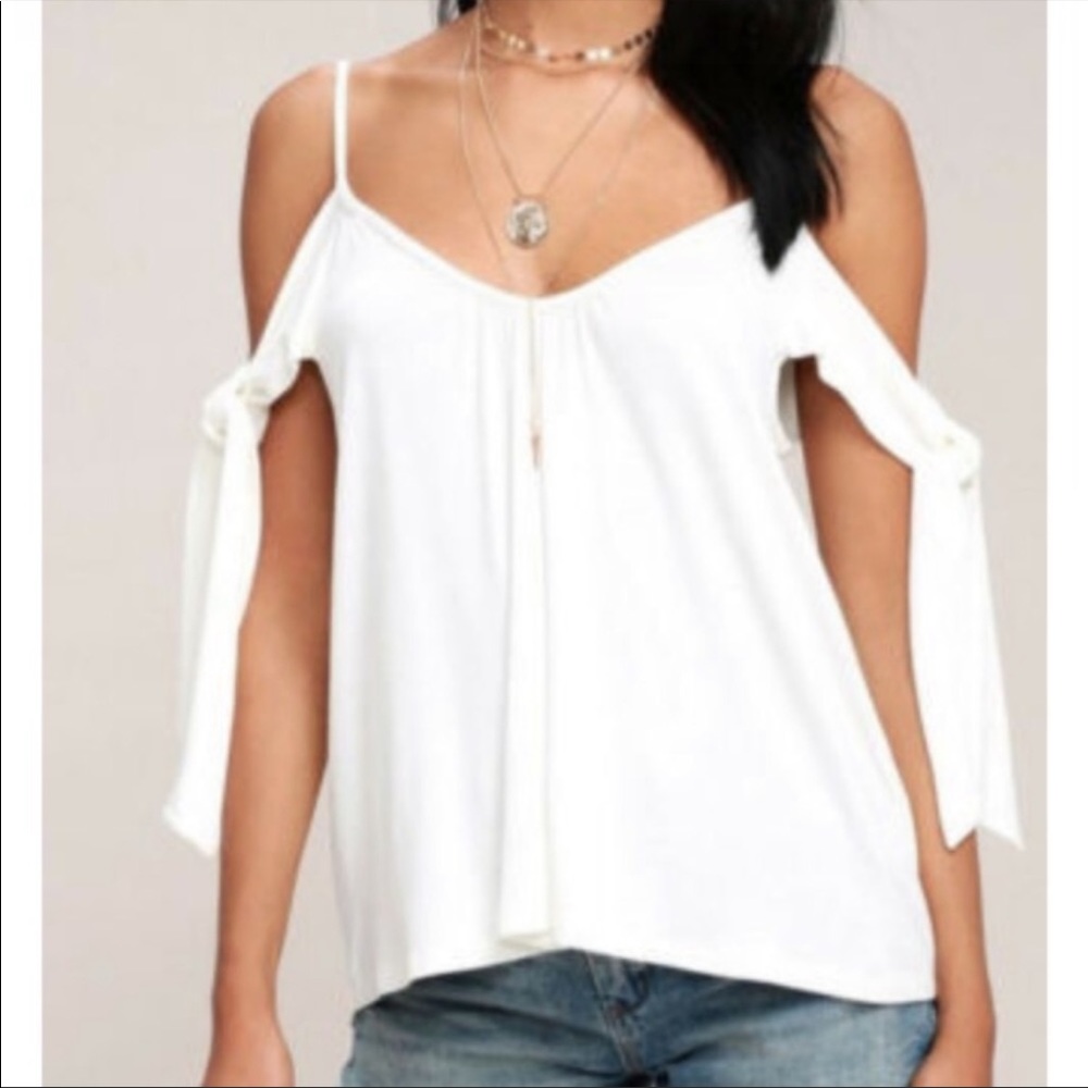 5 for $25🎈 Free people-believe me-cold shoulder top